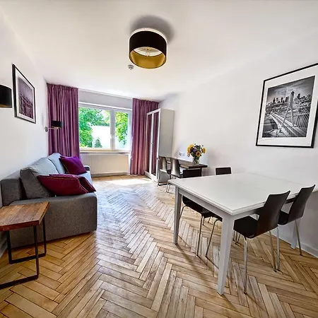 Smiala 77 Apartament *
